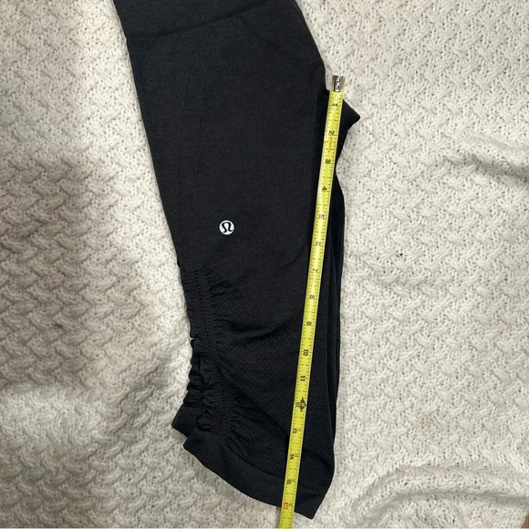 Lululemon leggings size 6 23 inch
Women's Charcoal - Picture 10 of 11